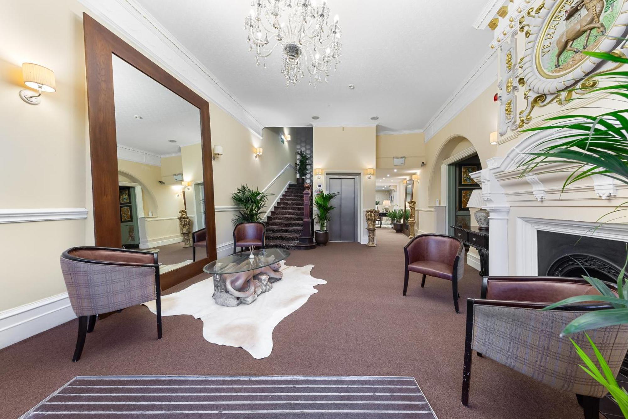 Appartamento Harte & Garter Windsor Esterno foto